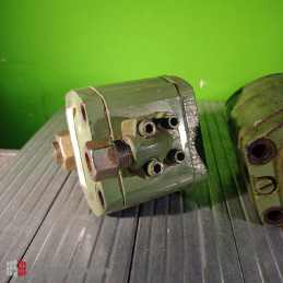 Bosch STEERING PUMP FOR CONSTRUCTION MACHINERY 1515500013