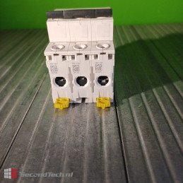 Schneider IC60N 32A A9F78332 32A