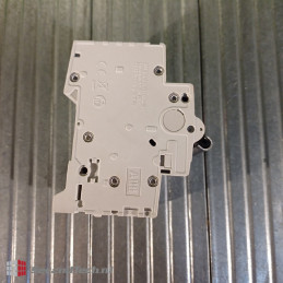 ABB 2CDS253001R0404 S203 C40