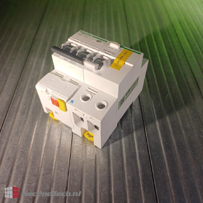 Schneider electric IC65N C 10A 400 V AC 10 A Schneider electric IC65N C 10A 400 V AC 10 A