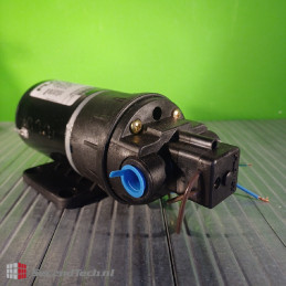 Flojet NEW! 2100-224 Industrial Demand Pump  220 V AC 50/60 Hz 02100224A