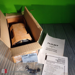 Flojet NEW! R2100-609 Industrial Series Bypass Pump Code R2100609A 12 V DC
