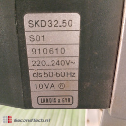 Landis + Gyr NEW! SKD 32.50 S01 910610 230 V AC 11 VA / 8 W IP54