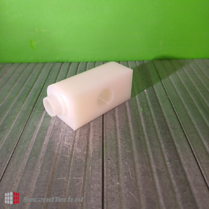 Tapflo NEW! 6-050-13 PE In/Outlet Dimensions 98/44/38mm Part Size T50 Thread 1/4" Tapflo NEW! 6-050-13 PE In/Outlet Dimensions 98/44/38mm Part Size T50 Thread 1/4"