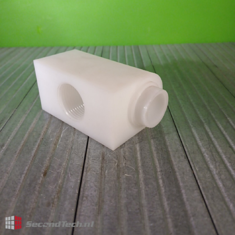 Tapflo NEW! 6-100-13 In/Outlet PE Dimensions 116/62,25/48,5mm Part Size T100 Thread 1" Tapflo NEW! 6-100-13 In/Outlet PE Dimensions 116/62,25/48,5mm Part Size T100 Thread 1"