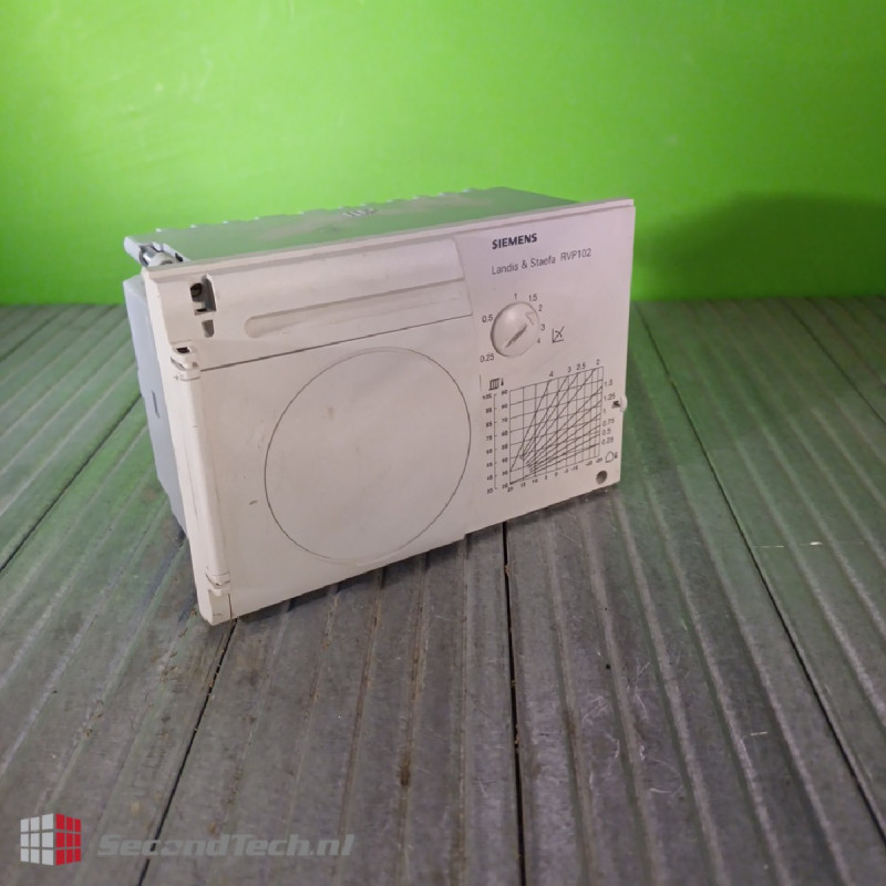 Siemens RVP102 Heating Controller 230 V AC 50 Hz