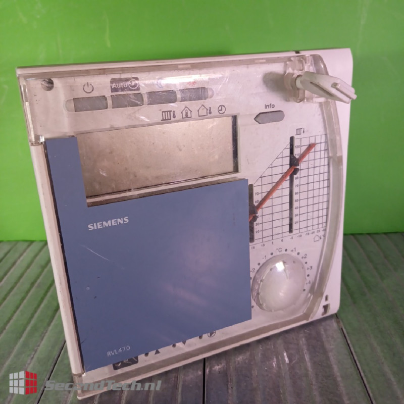 Siemens RVL470 Heating Controller With Socket 230 V AC 50 Hz