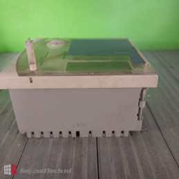 Siemens RVL470 Heating Controller With Socket 230 V AC 50 Hz