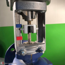 Three way valve Belimo H750R KVS40 - actuator Belimo NVY24-MFT DN50