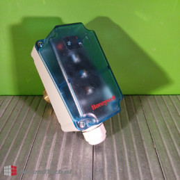 Honeywell NEW! S6065A1003 Liquid Flow Switch IP65