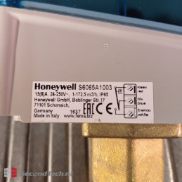 Honeywell NEW! S6065A1003 Liquid Flow Switch IP65