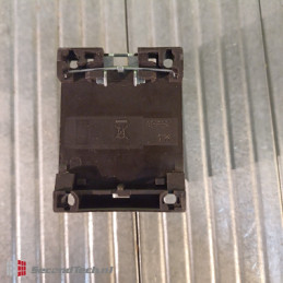 Eaton DIL EM-10 XTMC9A10 24 V DC 15A
