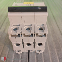 Schneider electric C60N B6 3P 400 V AC