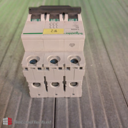 Schneider electric C60N B6 3P 400 V AC