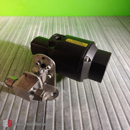 Swagelok 131SR Pneumatic Spring Actuator + SS-43GS4-31C NEW!