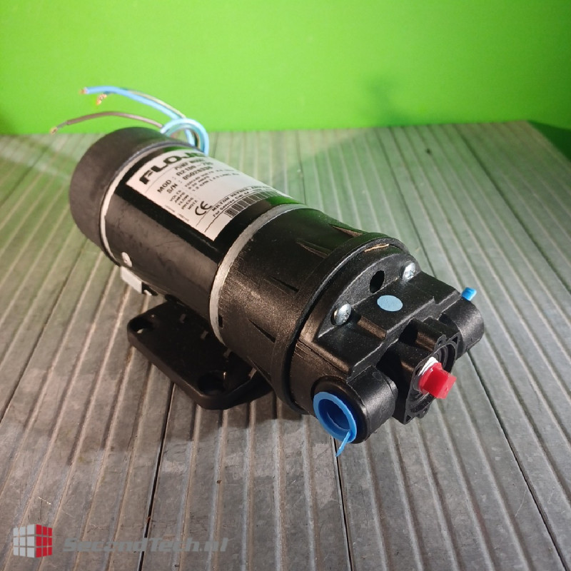 Flojet NEW! MOD: R2100-796A 220/240V AC  0.25A 50/60 Hz 1.2 GPM (4.5LPM)