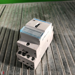 Magnet switch Hager ERC 246 16A 2 contacts