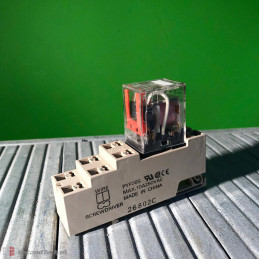 12x Relay OMRON MY2 24VAC with socket
