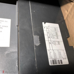 Circuit breaker GE D400/800 24V AC 3P+N