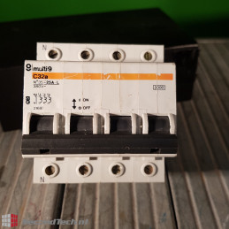 Circuit breaker Merlin...