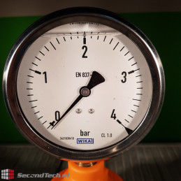 Wika EN 837-1 stainless steel pressure gauges 0-4 bar PN10