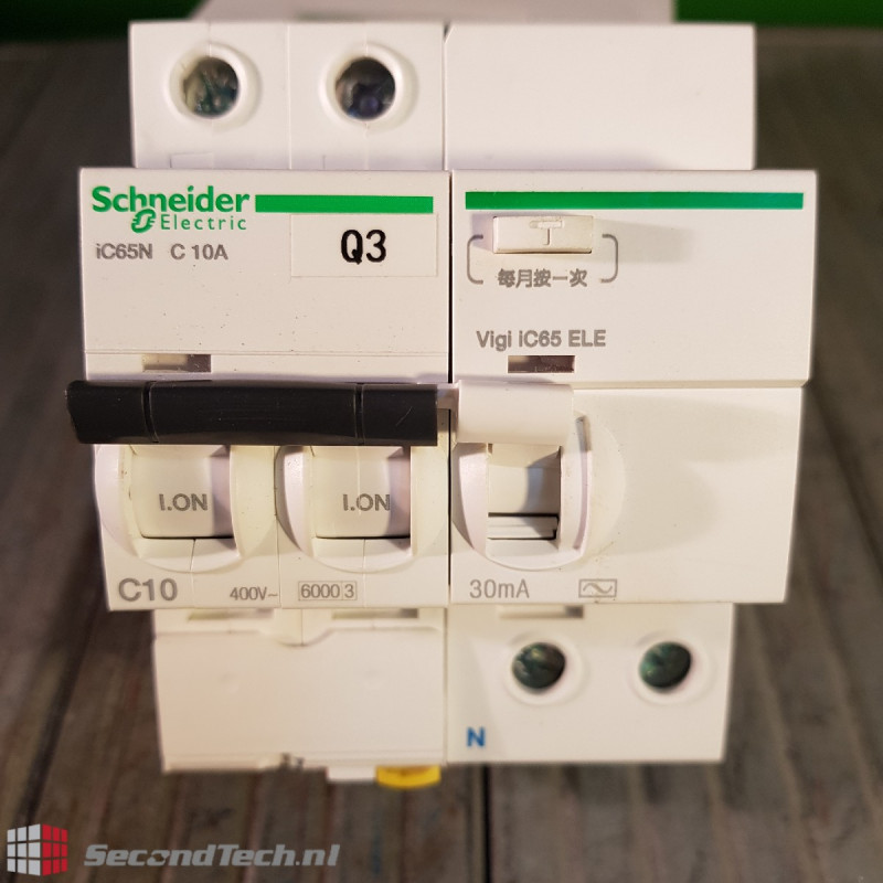 Circuit breakers with Add-on residual current devices Schneider ...