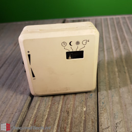 Room temperature controller...