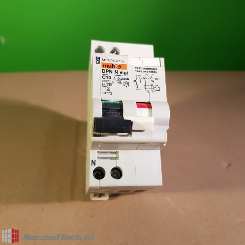 Earth Leakage Circuit Breaker Multi9 DPN N vigi C6 19661 2 Pole Merlin ...