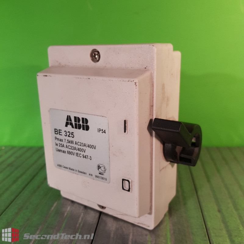 ABB BE 325 Enclosed Switch