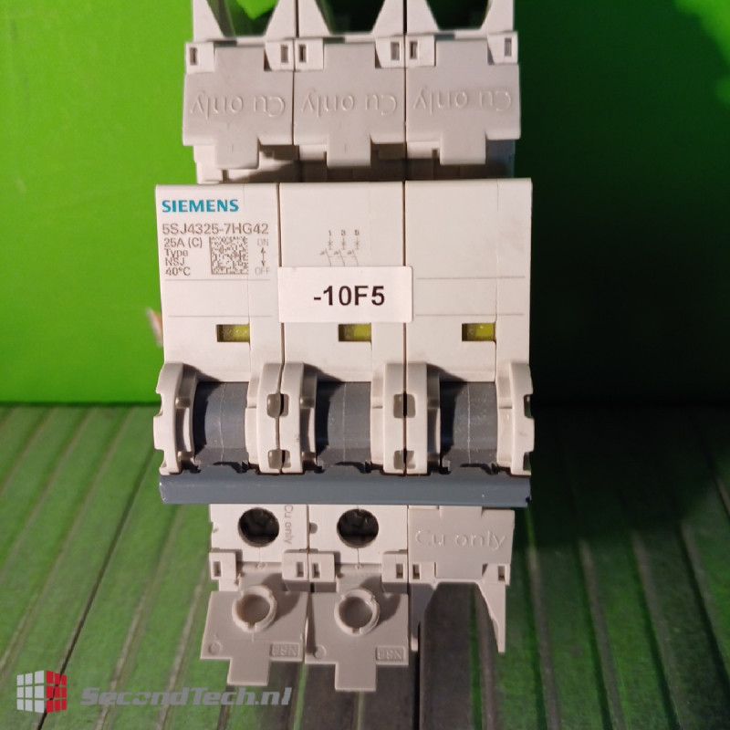 Siemens 5SJ4325-7HG42 Type NSJ