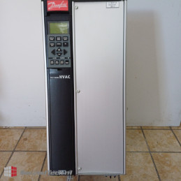 Danfoss VLT 6000 HVAC VLT6022HT C/N 175Z7030 S/N 025232G196 380 V 3x380-460V 50/60 Hz 40/45°C
