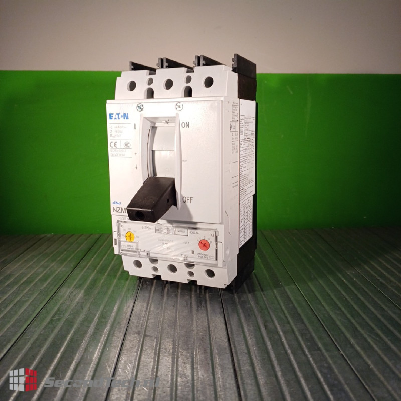 Eaton NEW! NZMB2-A200-NA 269216 Thermal Magnetic Circuit Breaker-3 Pole 200 A