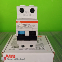 ABB NEW! 2CSR275180R1164 DS201 M C16 A30 230 V AC
