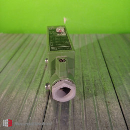 SUNX PHOTOELECTRIC SENSOR VF-D500-3 250V AC 1A(250VA) 30V DC 2A(60W)