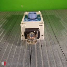 TELEMECANIQUE NEW! XY2 CH13250 056231  240V IP65