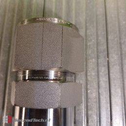 Swagelok NEW! SS-2400-1-24W Male Pipe Weld Connector 1-1/2 TUBE X 1-1/2 MALE P WELD