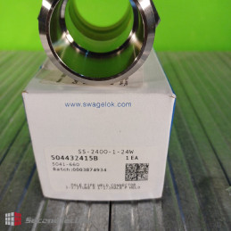 Swagelok NEW! SS-2400-1-24W Male Pipe Weld Connector 1-1/2 TUBE X 1-1/2 MALE P WELD
