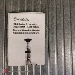 Swagelok NEW! SS-RL3M4-F4 Relief Valve 1/4 in.MNOT x 1/4 in.FNPT