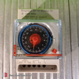 LEGRAND 037 52 MicroRex T31 Analogue Din Rail Time Switch