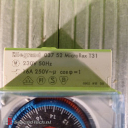 LEGRAND 037 52 MicroRex T31 Analogue Din Rail Time Switch
